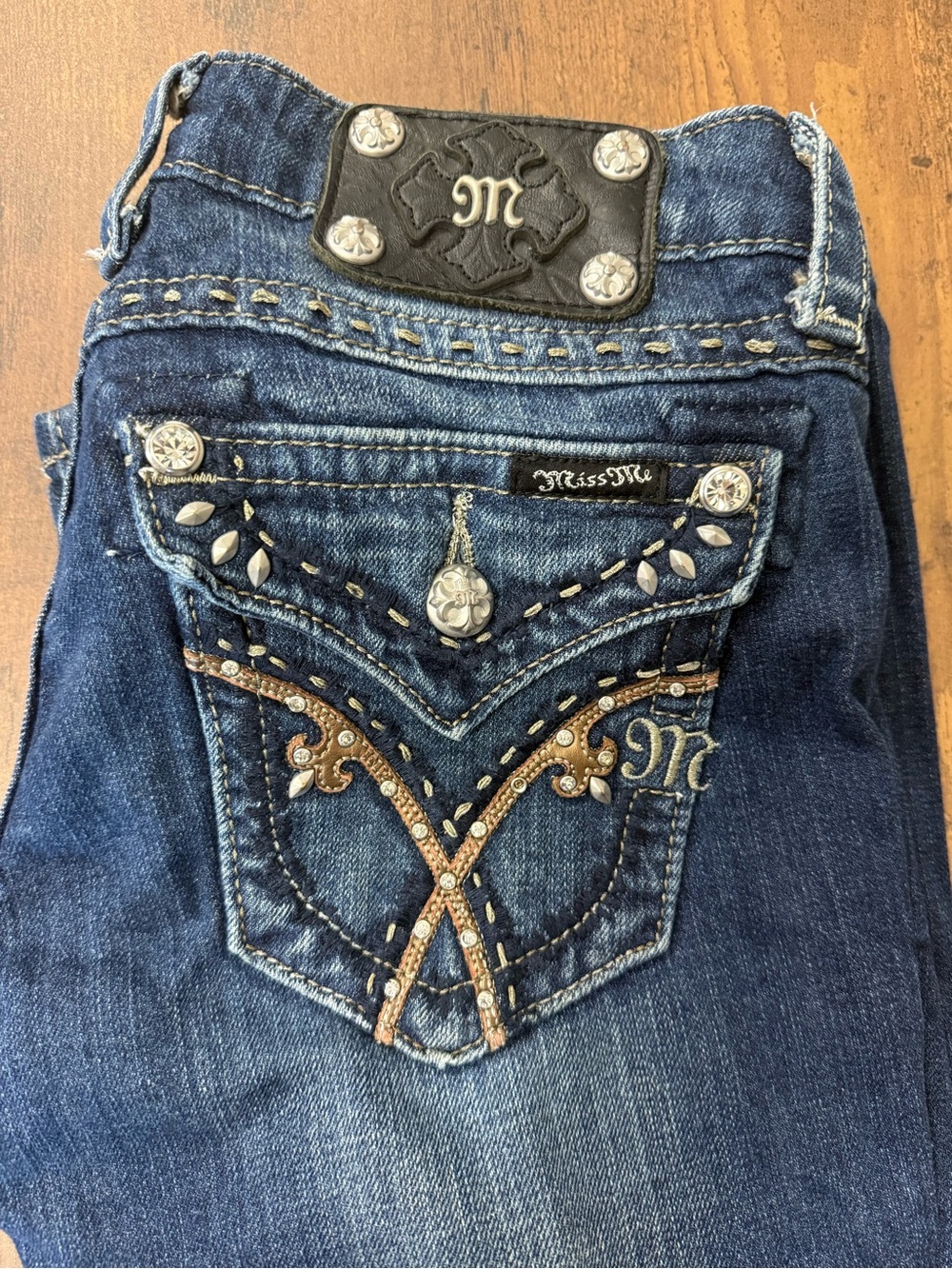 Miss Me Blue Denim Boot Cut Jeans with Gold Embroidery Womens Size 26
